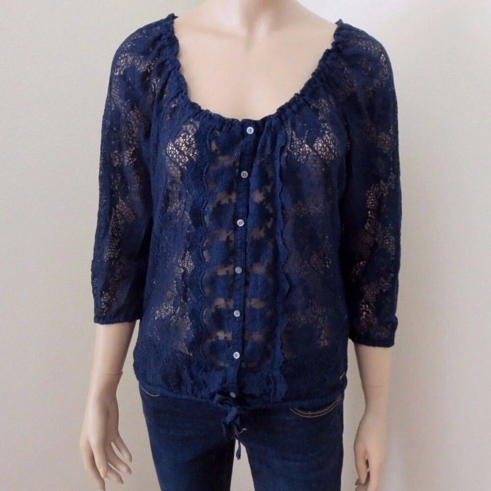 NWT Hollister Womens Lace Top Size Medium Shirt Blouse 3/4 Sleeve Navy Blue
